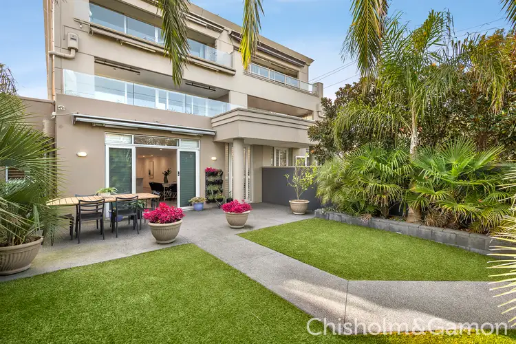 1/37 Ormond Esplanade, Elwood VIC 3184