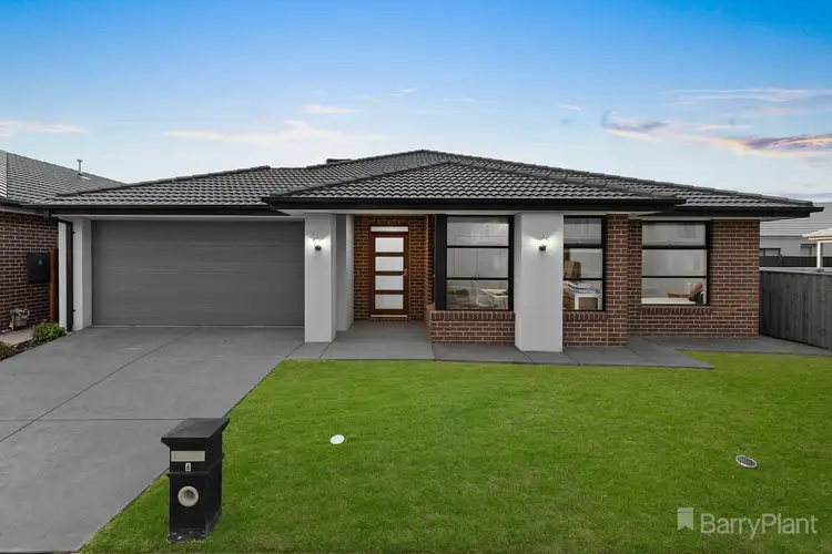 6 Albus Crescent, Officer VIC 3809