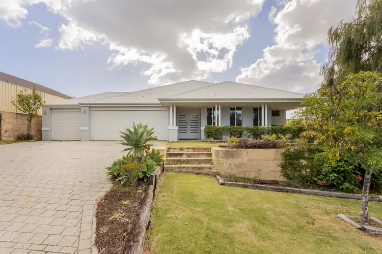 17 Sherwood Drive, Dalyellup WA 6230
