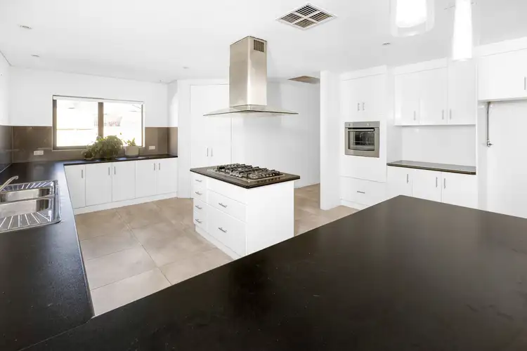 Sixth view of Homely house listing, 3 Crown Court, Mildura VIC 3500