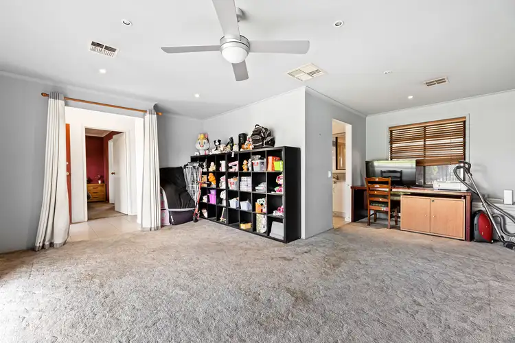 Third view of Homely house listing, 3 Strathford Court, Werribee VIC 3030