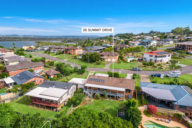 36 Summit Drive, Banora Point NSW 2486