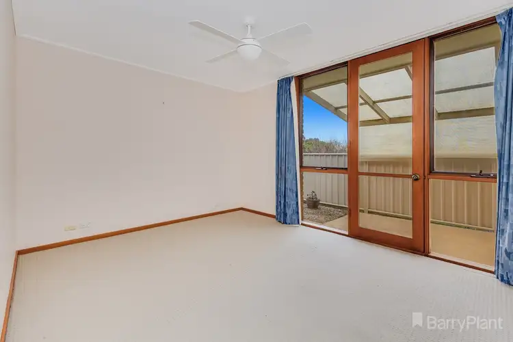 Sixth view of Homely house listing, 2 Kinrap Street, Kangaroo Flat VIC 3555