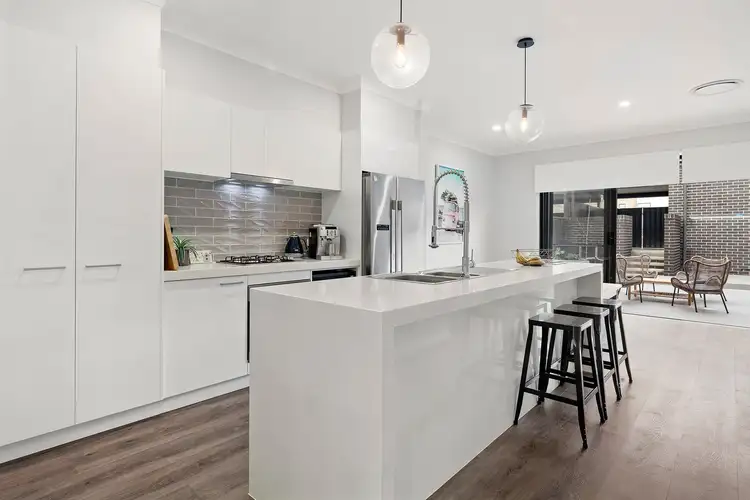 53 McKendry Drive, Cameron Park NSW 2285