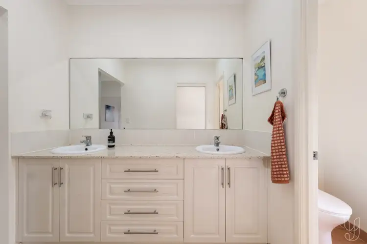 Sixth view of Homely house listing, 4 Miami Crescent, Pacific Heights QLD 4703