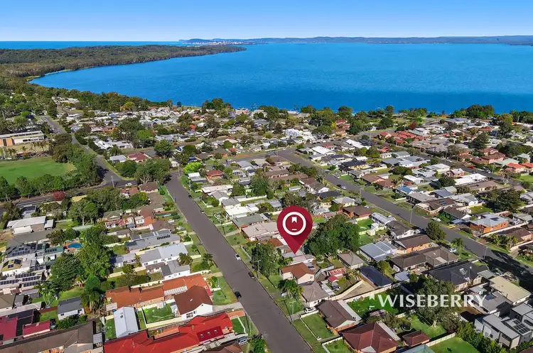 16 Fravent Street, Toukley NSW 2263