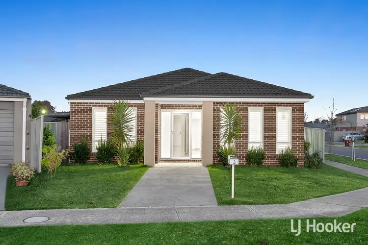Main view of Homely house listing, 3 Stag Close, Cranbourne East VIC 3977