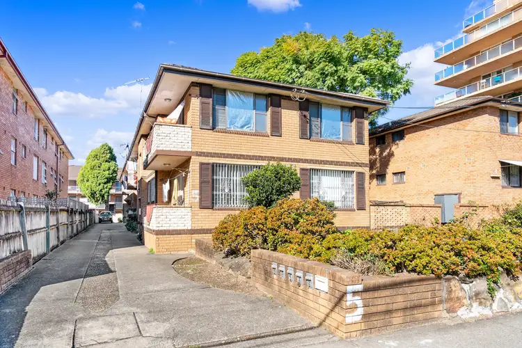 Main view of Homely unit listing, 2/5 Gibbons Street, Auburn NSW 2144