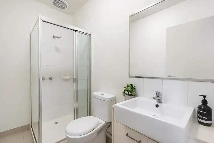 Fourth view of Homely townhouse listing, 8/6-10 Rosamond Road, Footscray VIC 3011