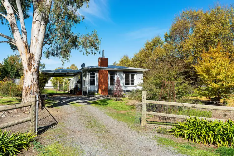 94 Vaughan Springs Road, Yapeen VIC 3451