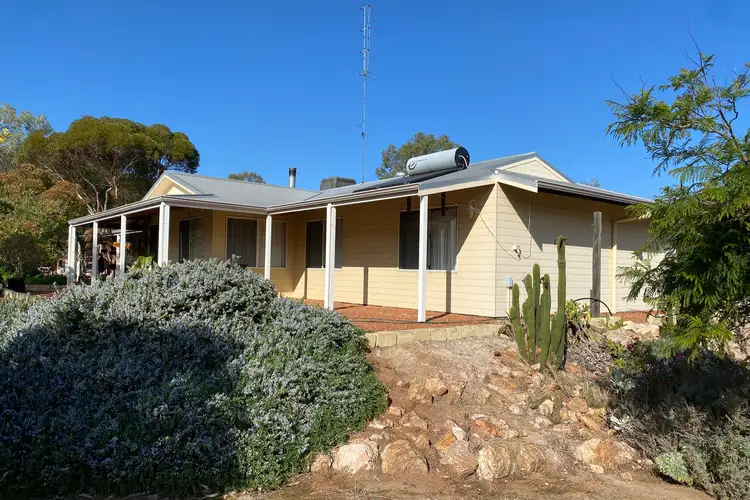 2089 Top Beverley Road, York WA 6302