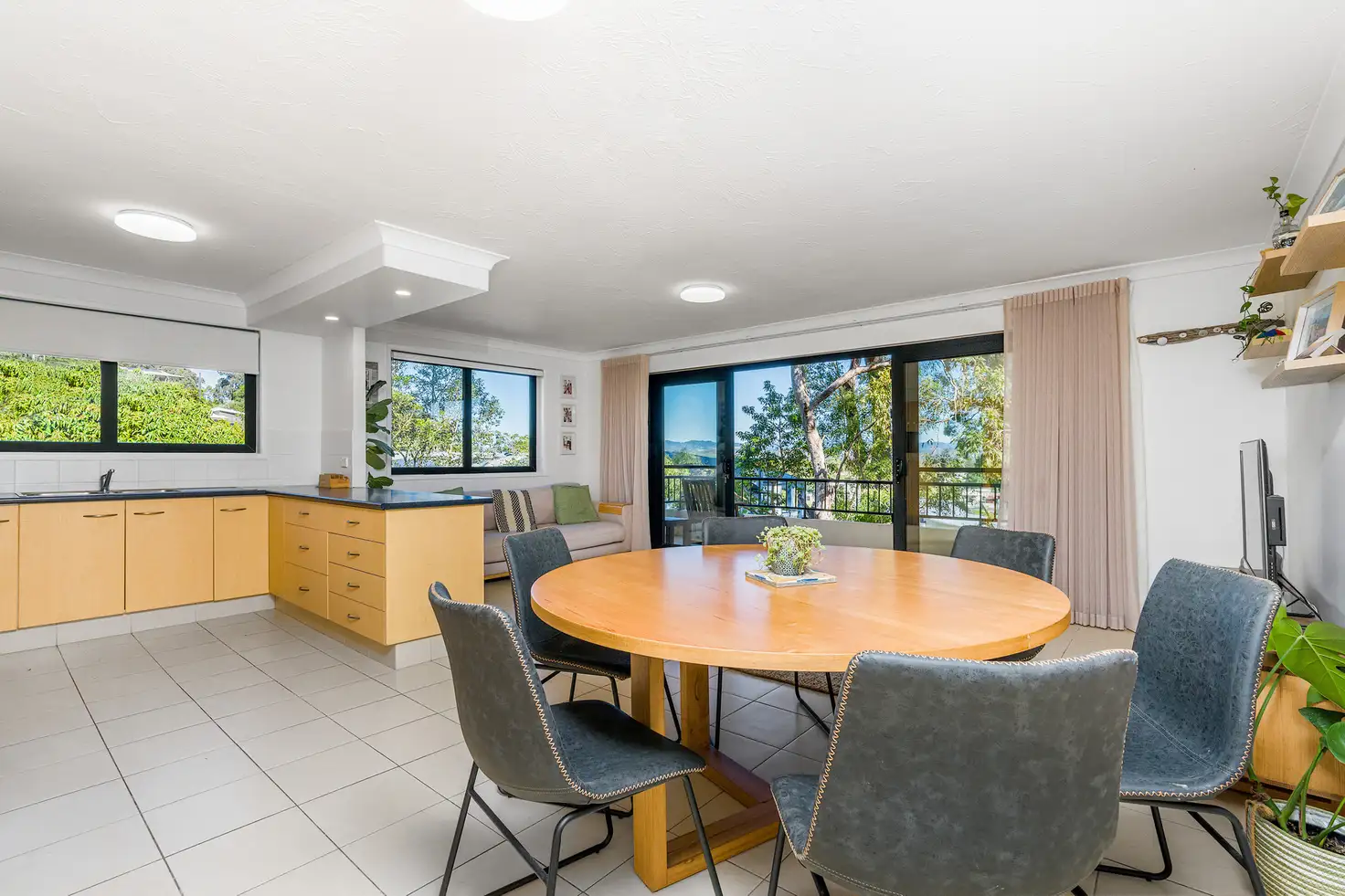 Main view of Homely unit listing, 6/47 Rutledge Street, Coolangatta QLD 4225