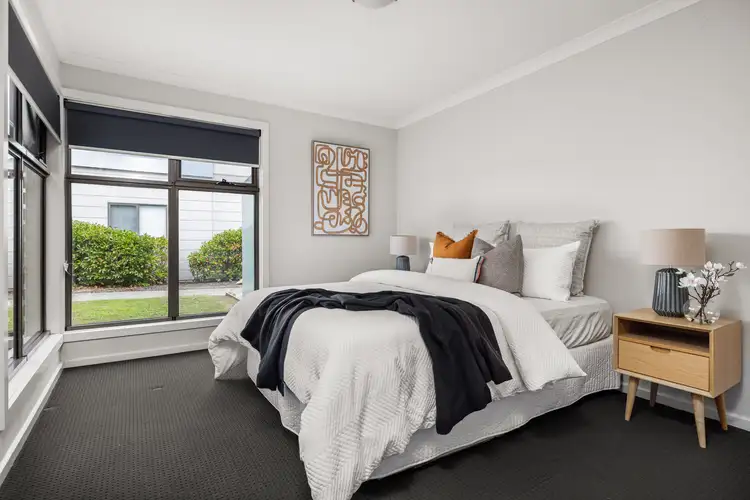 Sixth view of Homely townhouse listing, 33/1-15 Beddison Road, Craigieburn VIC 3064