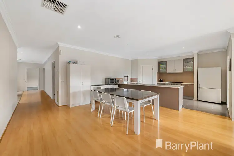 Fifth view of Homely house listing, 5 Manna Gum Court, Brookfield VIC 3338