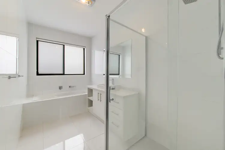 Fourth view of Homely unit listing, 2/24 Apollo Road, Taylors Lakes VIC 3038