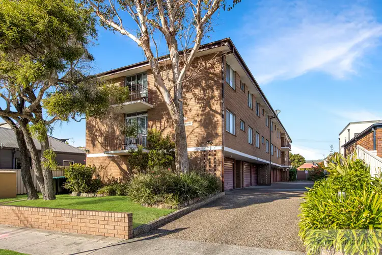 Main view of Homely unit listing, 4/54 Railway Street, Merewether NSW 2291