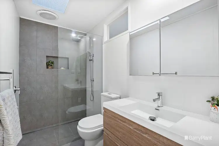 Fifth view of Homely unit listing, 5/311 Dorset Road, Boronia VIC 3155
