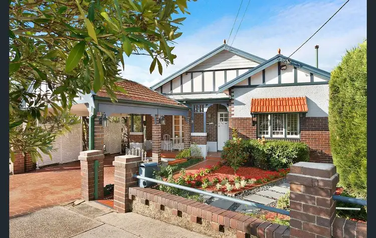 30 Prince Edward Avenue, Earlwood NSW 2206
