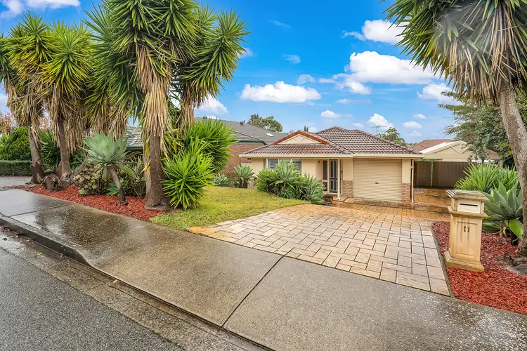 11 Stella Street, Darlington SA 5047