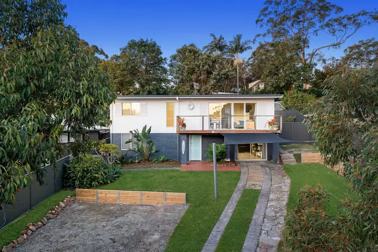 8 Rickard Street, Bateau Bay NSW 2261