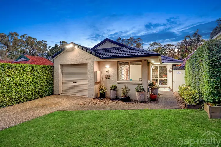 43 Flinders Crescent, Forest Lake QLD 4078