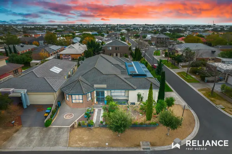 18 Howards Way, Point Cook VIC 3030