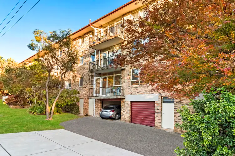 2/221 Peats Ferry Road, Hornsby NSW 2077