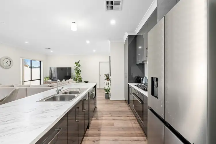 Fifth view of Homely house listing, 11 Thornleigh Court, Morphett Vale SA 5162