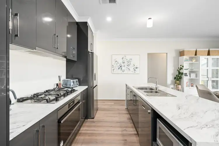 Sixth view of Homely house listing, 11 Thornleigh Court, Morphett Vale SA 5162