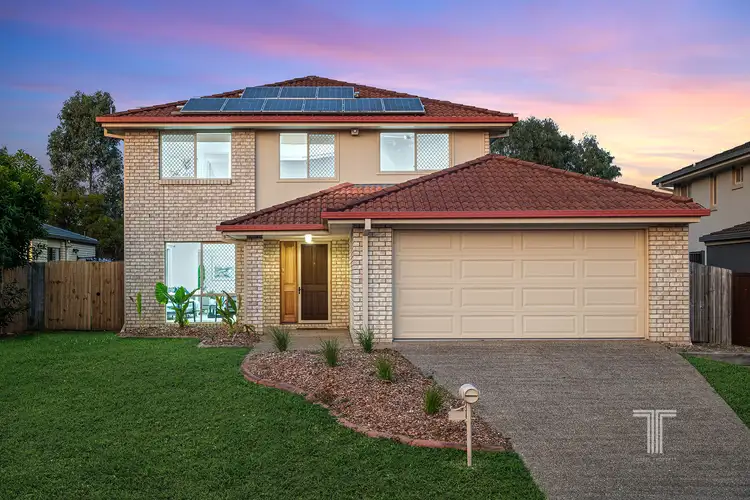 16 Holland Place, Carindale QLD 4152