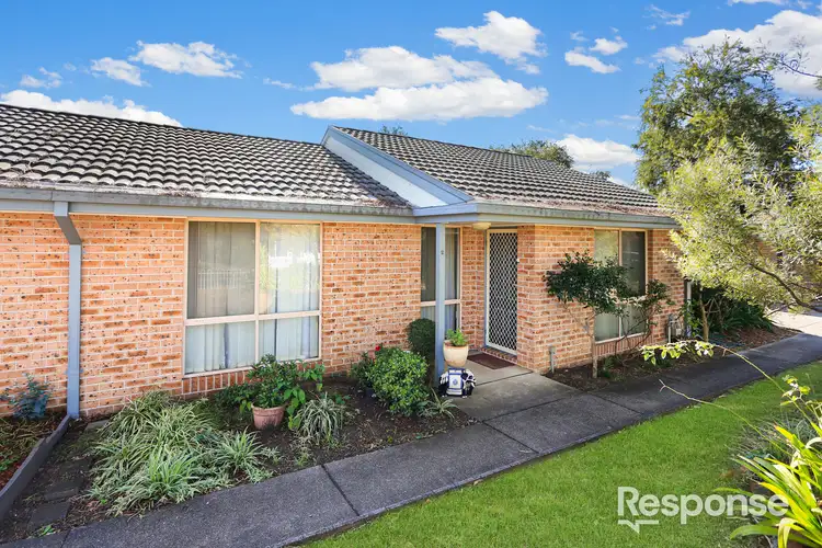 2/7a Betty Avenue, Winston Hills NSW 2153