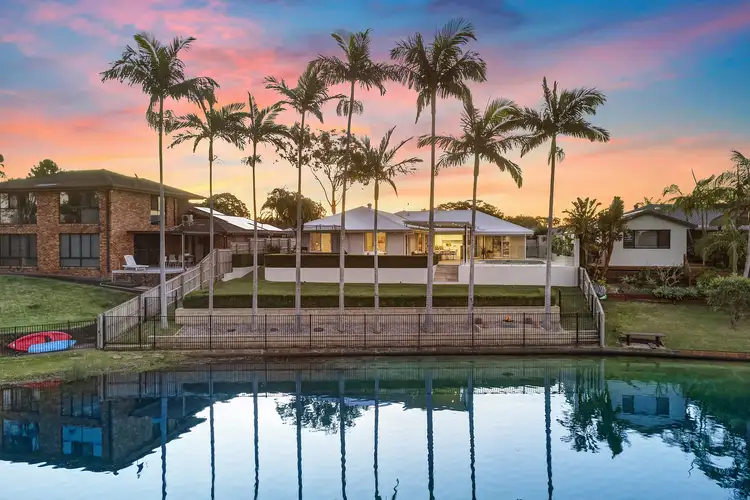 3 Long Island Court, Mermaid Waters QLD 4218