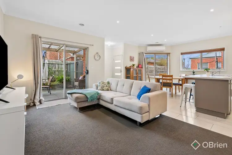 Main view of Homely unit listing, 2/1 Forest Drive, Somerville VIC 3912