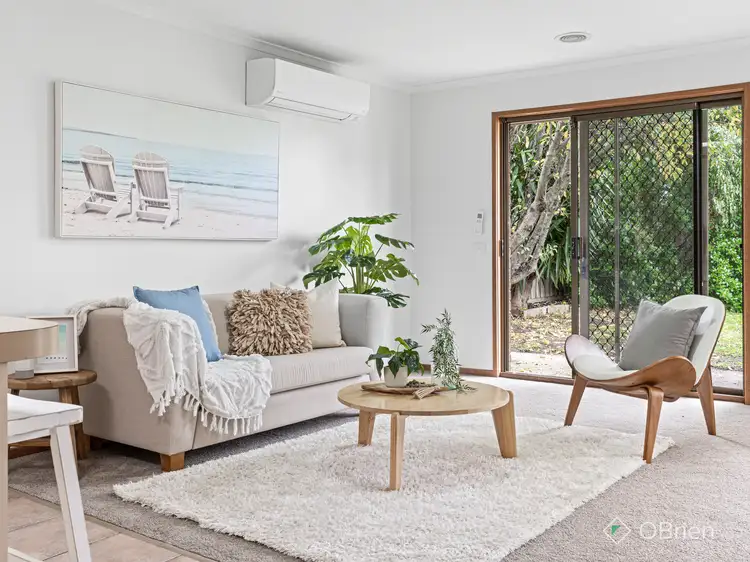Third view of Homely house listing, 6 Kerrie Anne Court, Skye VIC 3977