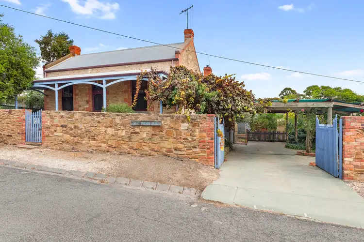 67 Acacia Street