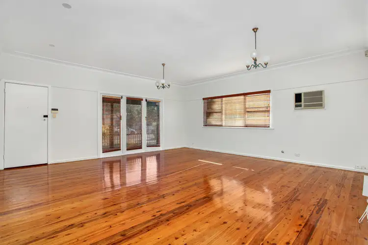 Third view of Homely house listing, 7 Orana Avenue, Seven Hills NSW 2147