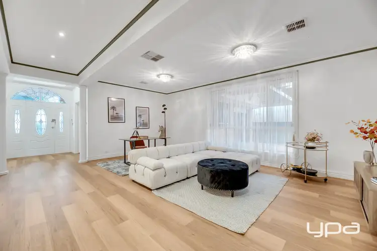 4 Oakmont Court, Hillside VIC 3037