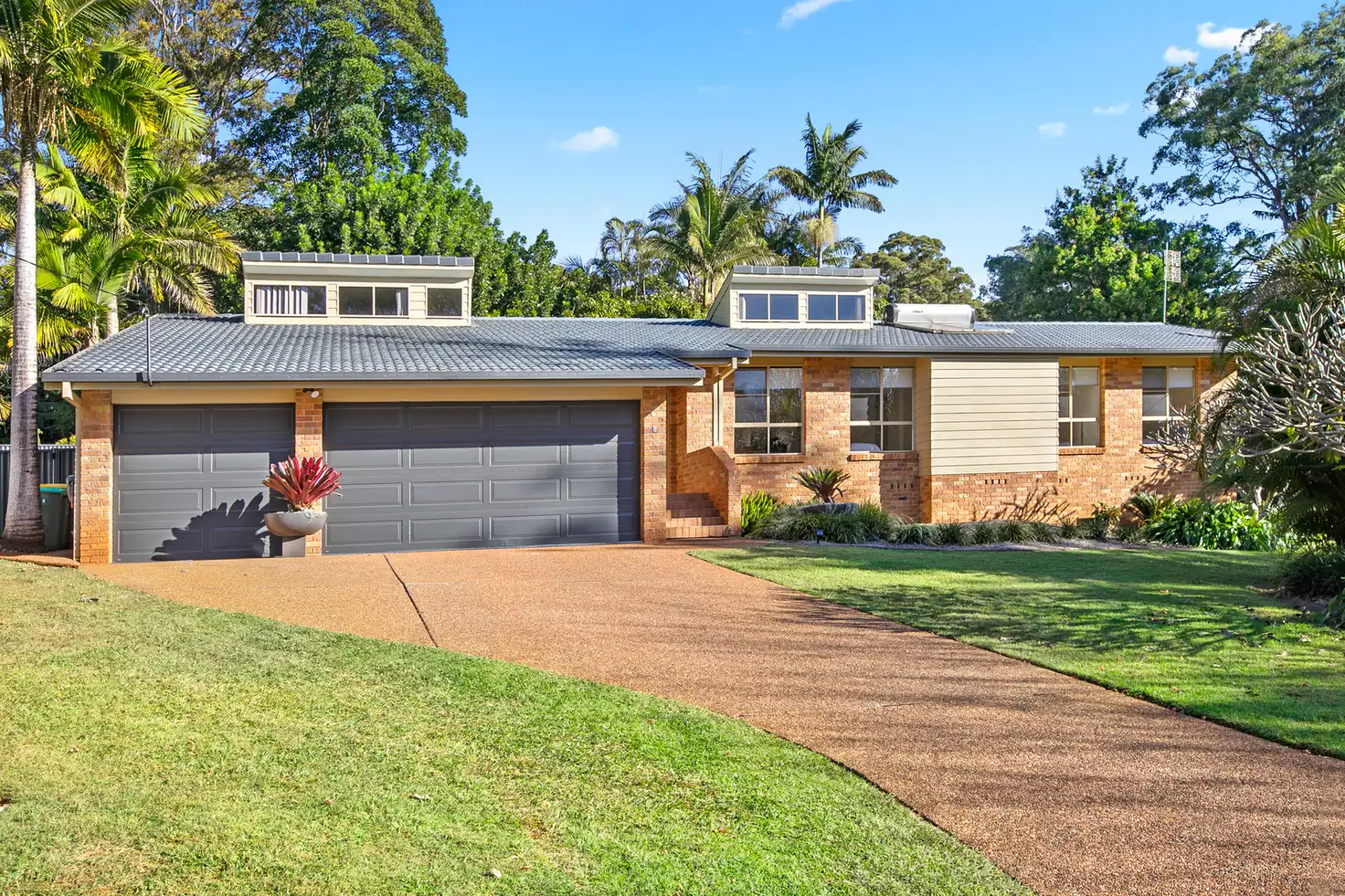Main view of Homely house listing, 8 Treetop Crescent, Port Macquarie NSW 2444