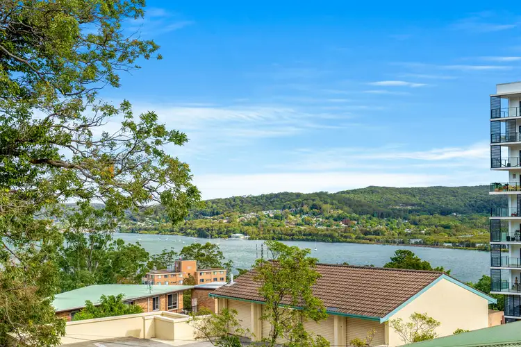 3/100 John Whiteway Drive, Gosford NSW 2250