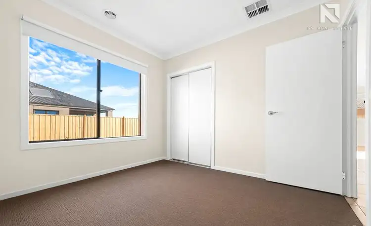 Fifth view of Homely house listing, 10 Warangal Way, Deanside VIC 3336