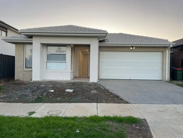 Second view of Homely house listing, 68 Londonderry Crescent, Tarneit VIC 3029