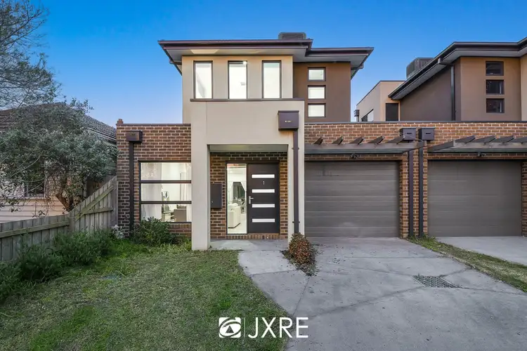 1/5 Second Street, Clayton South VIC 3169