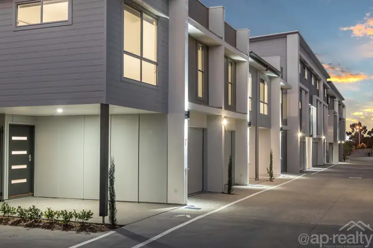 48 Berkshire Place, Heathwood QLD 4110