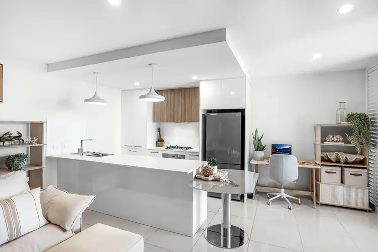 Fourth view of Homely unit listing, 5/77 Chestnut Street, Wynnum QLD 4178