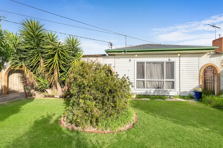 Third view of Homely house listing, 3 Willana Avenue, Hamlyn Heights VIC 3215