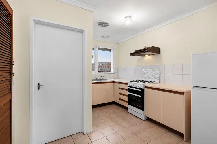 Fifth view of Homely unit listing, 6/117 Surrey Road, Blackburn North VIC 3130