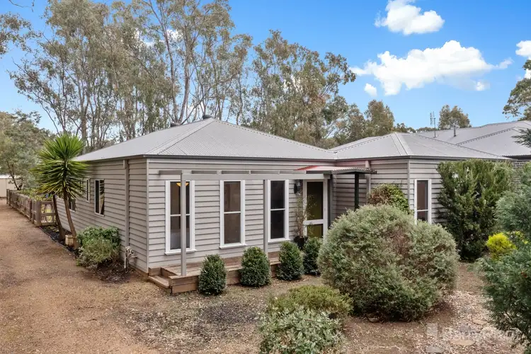 Main view of Homely house listing, 3 Bridger Court, Kangaroo Flat VIC 3555