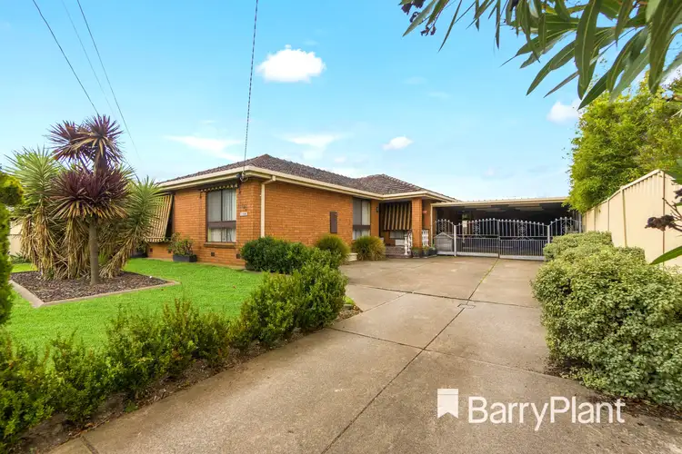 140 Power Street, St Albans VIC 3021