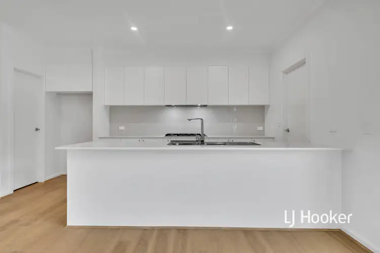 Fifth view of Homely house listing, 2/47 Cootamundra Drive, Wheelers Hill VIC 3150