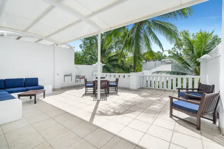 3331-3332/123-127 Williams Esplanade, Palm Cove QLD 4879